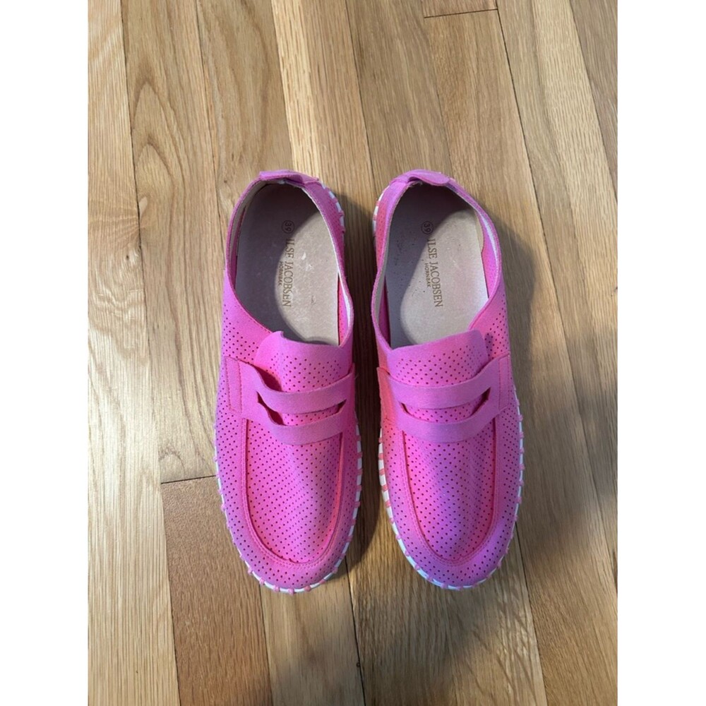 Ilse Jacobsen Women Bright Pink Perforated Loafers Size 9
